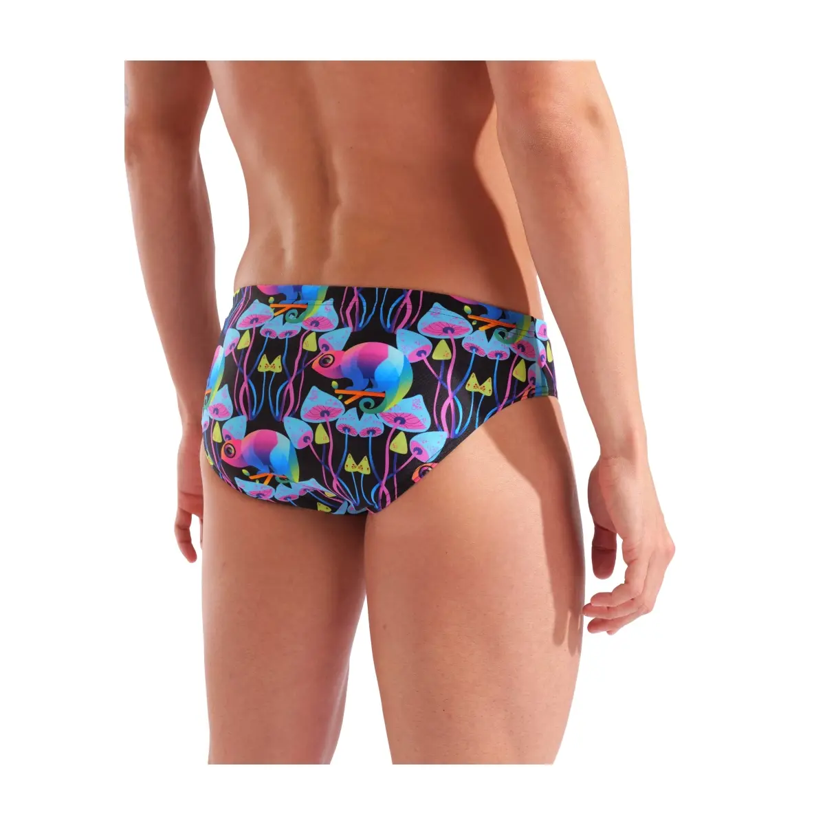 Плавки Arena Men’s Multi Chameleons Briefs - Multi Black (Розмір: USA 30, 32, 34, 36, 38, 40) - Зображення 2