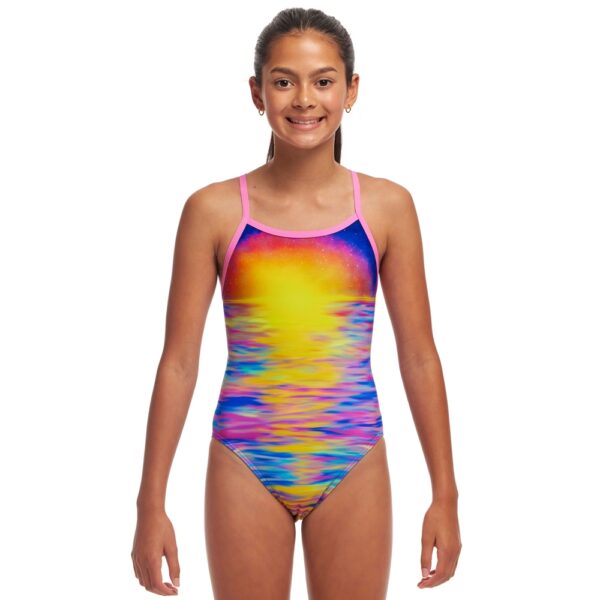 Купальник Funkita Girl's Single Strap One Piece - Darkinjung Sunset (Розмір: 10, 12, 14)