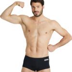 Плавки Arena Solid Short - Black (Розмір: USA 40, 42)