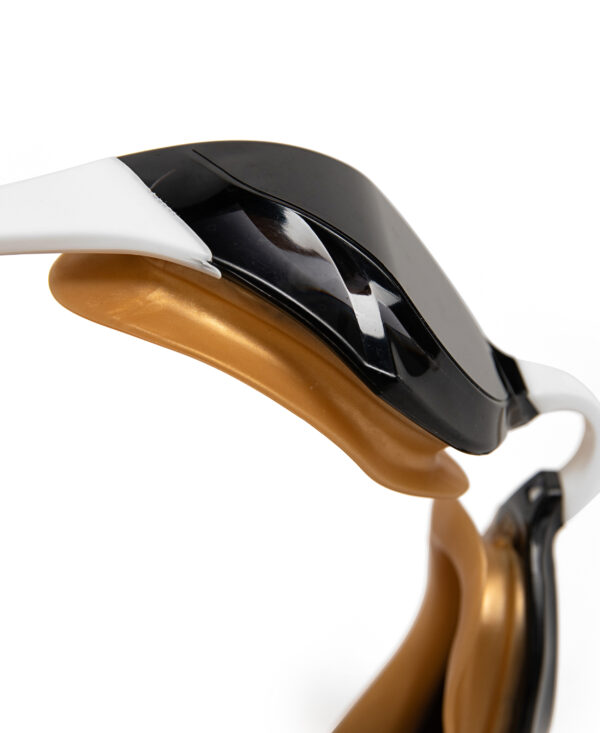 Окуляри для плавання ARENA COBRA EDGE SWIPE SMOKE WHITE GOLD - Зображення 3