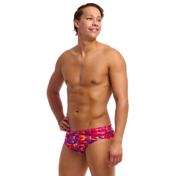 Funky Trunks Classic Brief - Wriggle Walls ( Розмір 32, 34, 36, 38, 40 ) - Зображення 3